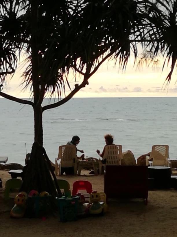 Andaman Beach Resort Koh Jum Exterior foto