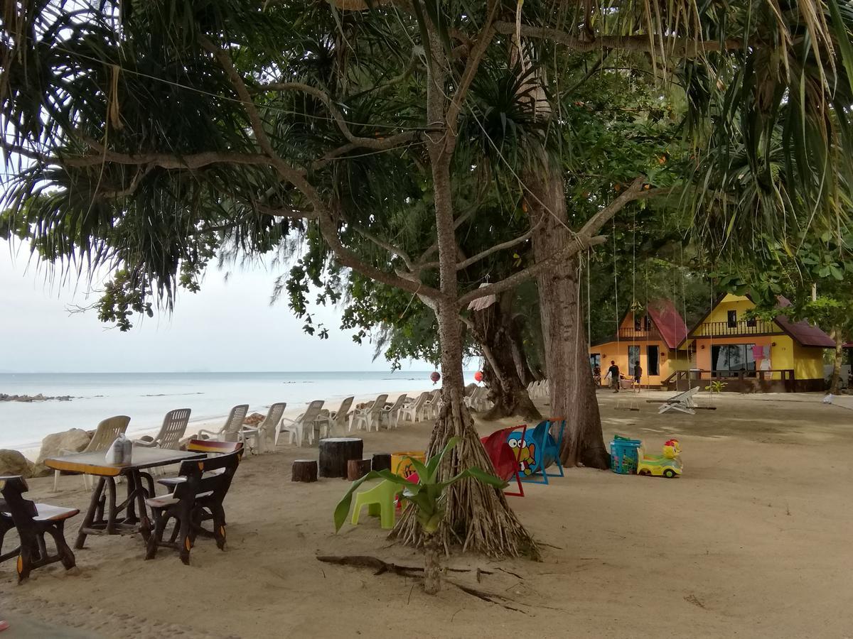 Andaman Beach Resort Koh Jum Exterior foto
